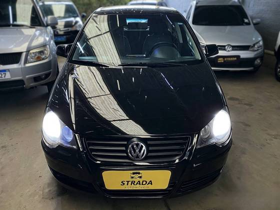 VOLKSWAGEN POLO 1.6 MI SPORTLINE 8V FLEX 4P MANUAL VOLKSWAGEN POLO 1.6 MI SPORTLINE 8V FLEX 4P MANUAL